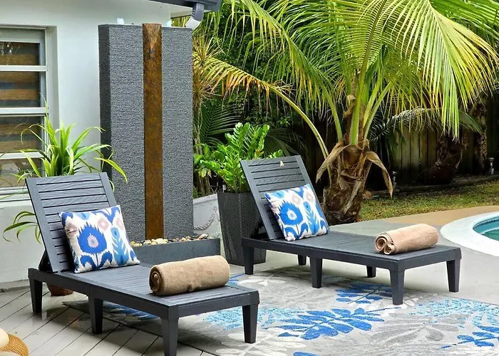 Sunset Retreat At Heart Of Miami With Pool