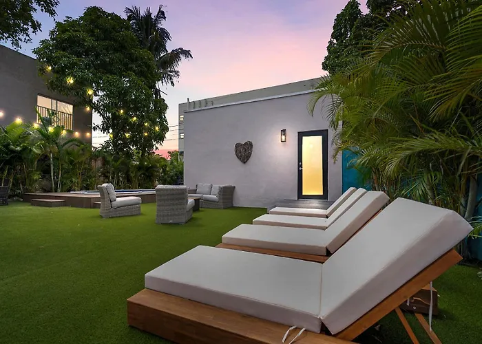 Villa Mi Amor Walkable Pool & Games