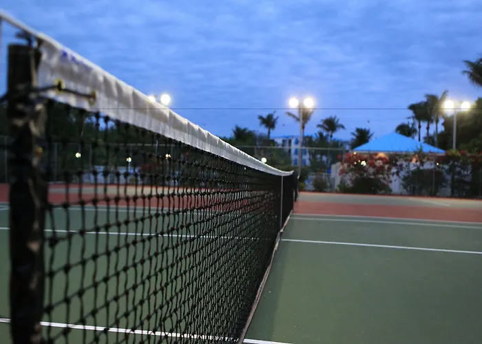 Ocean Pointe Suites At Key Largo